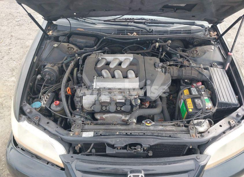 Photo 10 of 2002 Honda Accord 3.0 EX (VIN 1HGCG16532A039326)