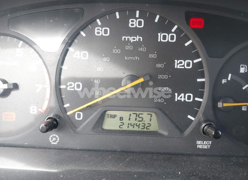 Photo 15 of 2002 Honda Accord 3.0 EX (VIN 1HGCG16532A039326)