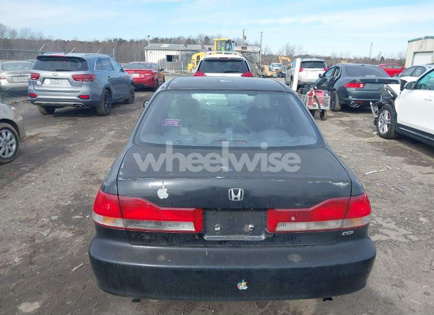 Photo 16 of 2002 Honda Accord 3.0 EX (VIN 1HGCG16532A039326)