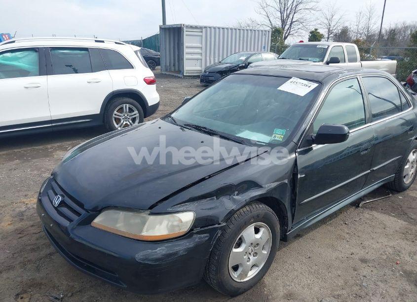 Photo 6 of 2002 Honda Accord 3.0 EX (VIN 1HGCG16532A039326)
