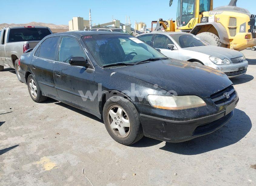 1998 Honda Accord EX V6 (VIN 1HGCG1653WA004792) main photo