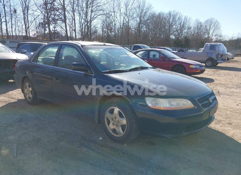 1998 Honda Accord EX V6 (VIN 1HGCG1653WA012634) main photo