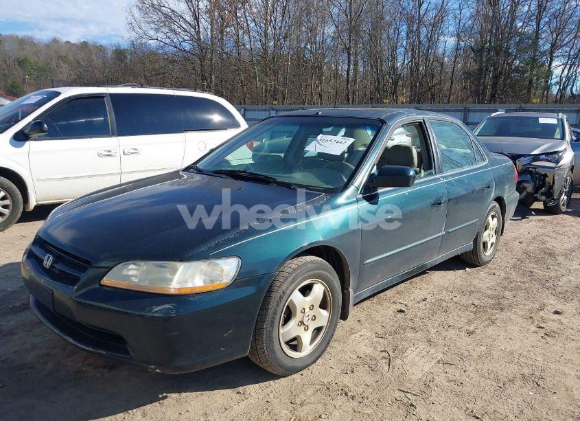 Photo 2 of 1998 Honda Accord EX V6 (VIN 1HGCG1653WA012634)