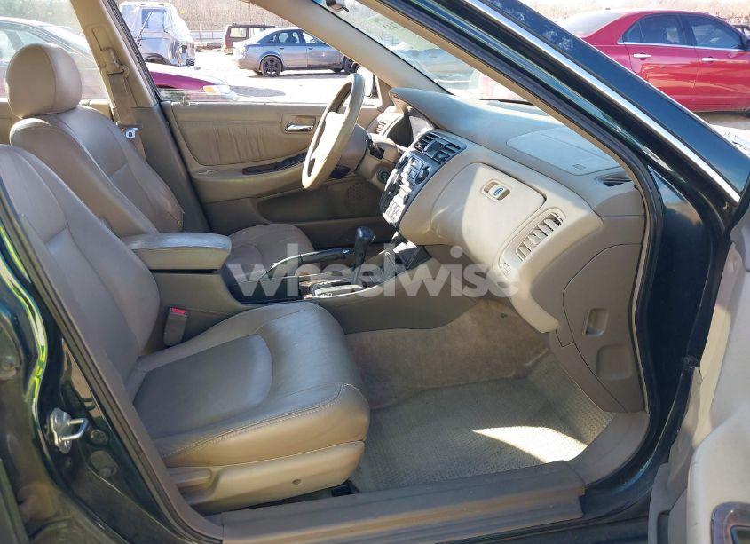 Photo 5 of 1998 Honda Accord EX V6 (VIN 1HGCG1653WA012634)