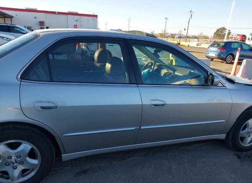 Photo 13 of 1998 Honda Accord EX V6 (VIN 1HGCG1653WA051224)