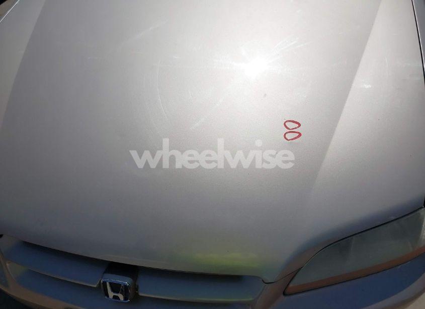 Photo 12 of 2000 Honda Accord 3.0 EX (VIN 1HGCG1653YA040176)