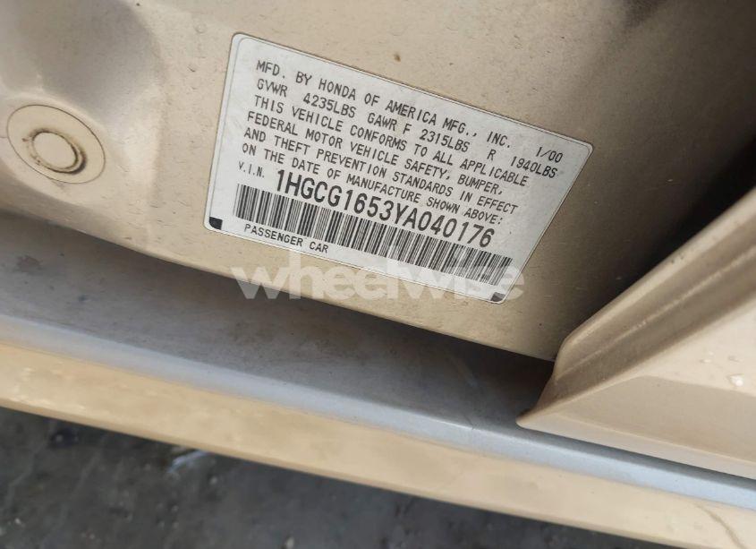 Photo 9 of 2000 Honda Accord 3.0 EX (VIN 1HGCG1653YA040176)