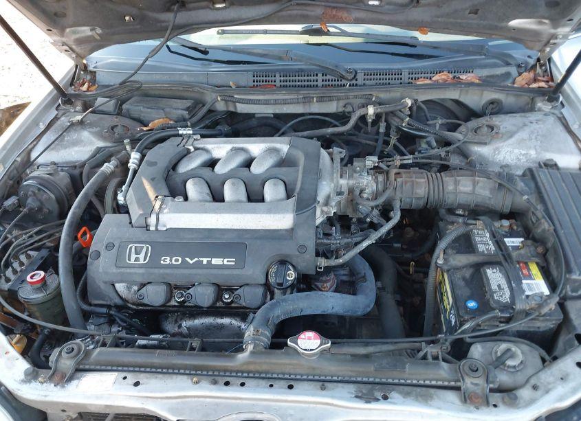 Photo 10 of 2001 Honda Accord 3.0 EX (VIN 1HGCG16541A001487)
