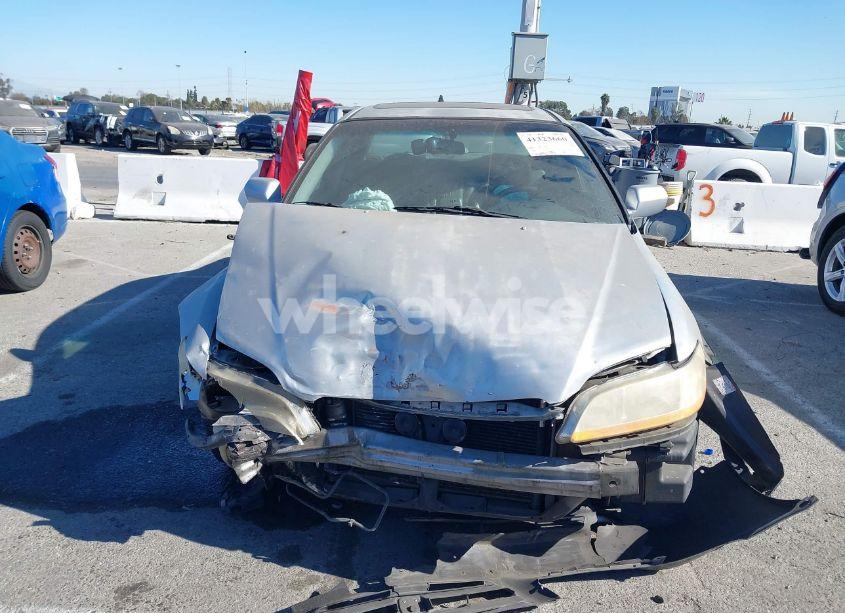 Photo 12 of 2001 Honda Accord 3.0 EX (VIN 1HGCG16541A009539)