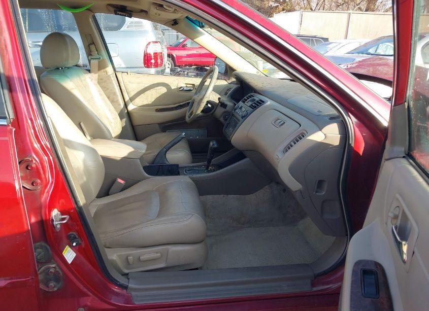 Photo 5 of 2001 Honda Accord 3.0 EX (VIN 1HGCG16541A014370)