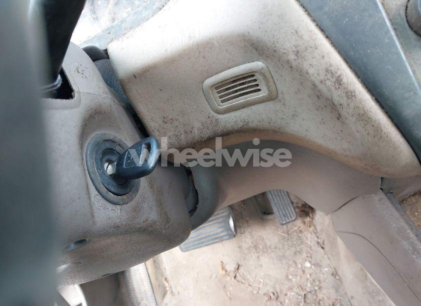 Photo 11 of 2001 Honda Accord 3.0 EX (VIN 1HGCG16541A019620)