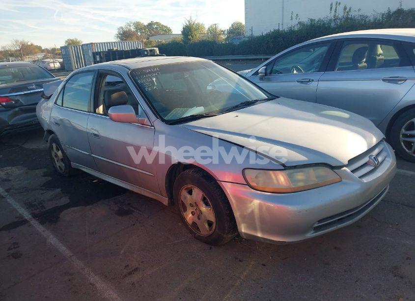 2001 Honda Accord 3.0 EX (VIN 1HGCG16541A049247) main photo