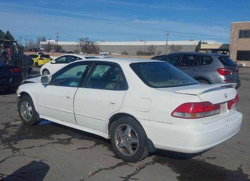 Photo 3 of 2001 Honda Accord 3.0 EX (VIN 1HGCG16541A067425)