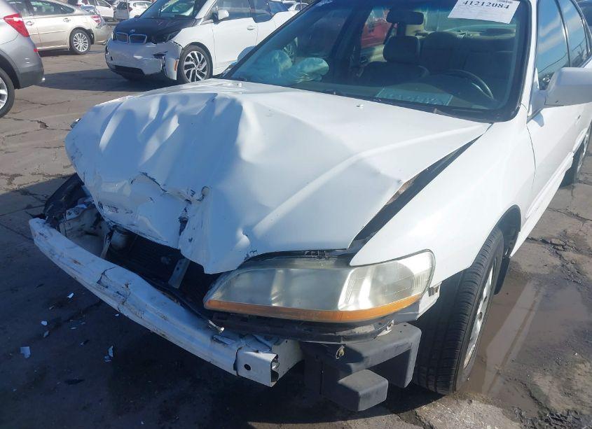 Photo 6 of 2001 Honda Accord 3.0 EX (VIN 1HGCG16541A067425)