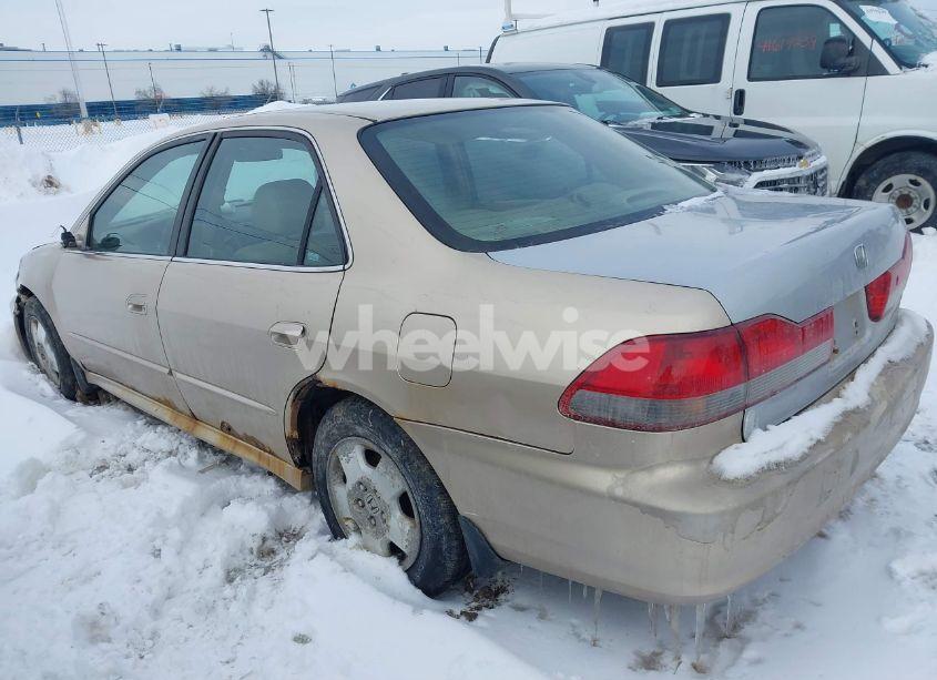 Photo 3 of 2002 Honda Accord 3.0 EX (VIN 1HGCG16542A005444)