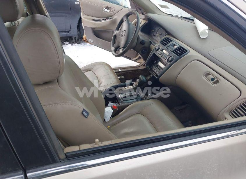 Photo 5 of 2002 Honda Accord 3.0 EX (VIN 1HGCG16542A005444)