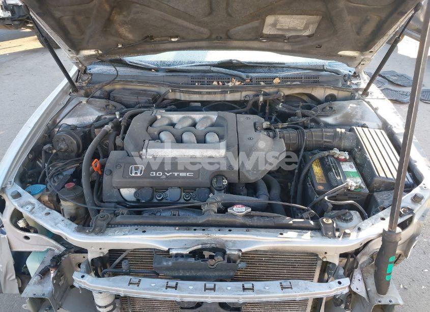 Photo 10 of 2002 Honda Accord 3.0 EX (VIN 1HGCG16542A016816)