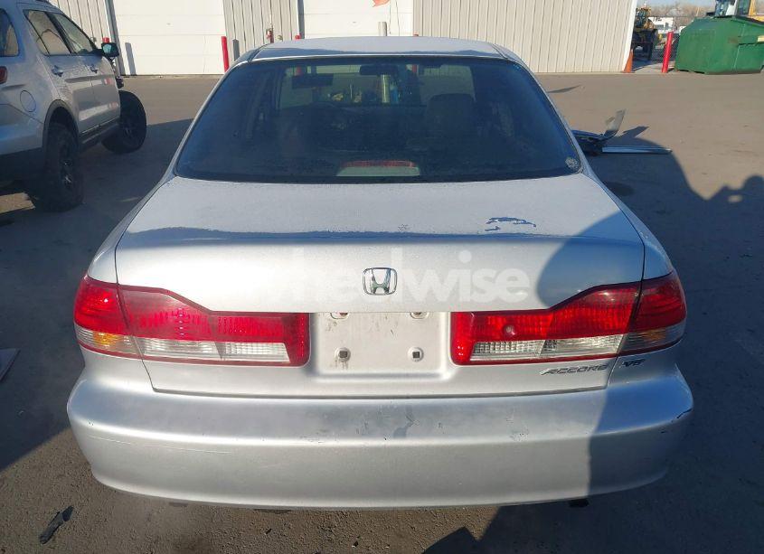 Photo 16 of 2002 Honda Accord 3.0 EX (VIN 1HGCG16542A016816)