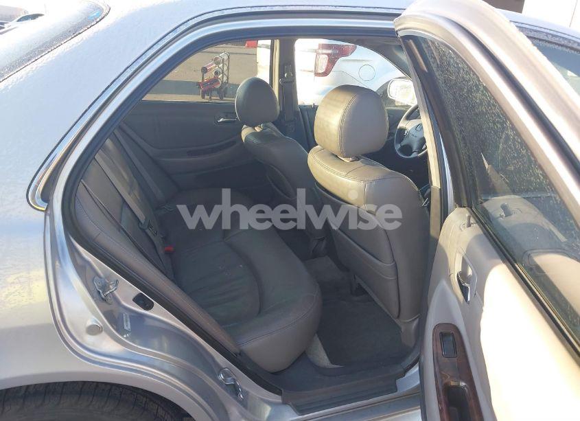 Photo 8 of 2002 Honda Accord 3.0 EX (VIN 1HGCG16542A016816)