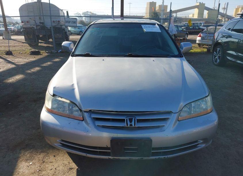 Photo 12 of 2002 Honda Accord 3.0 EX (VIN 1HGCG16542A018047)