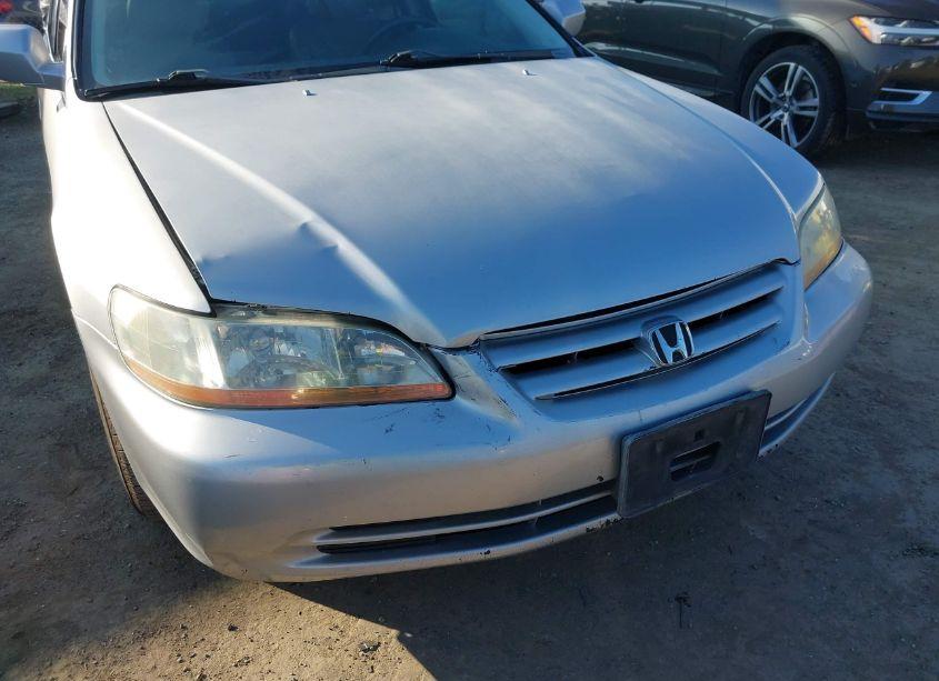 Photo 6 of 2002 Honda Accord 3.0 EX (VIN 1HGCG16542A018047)