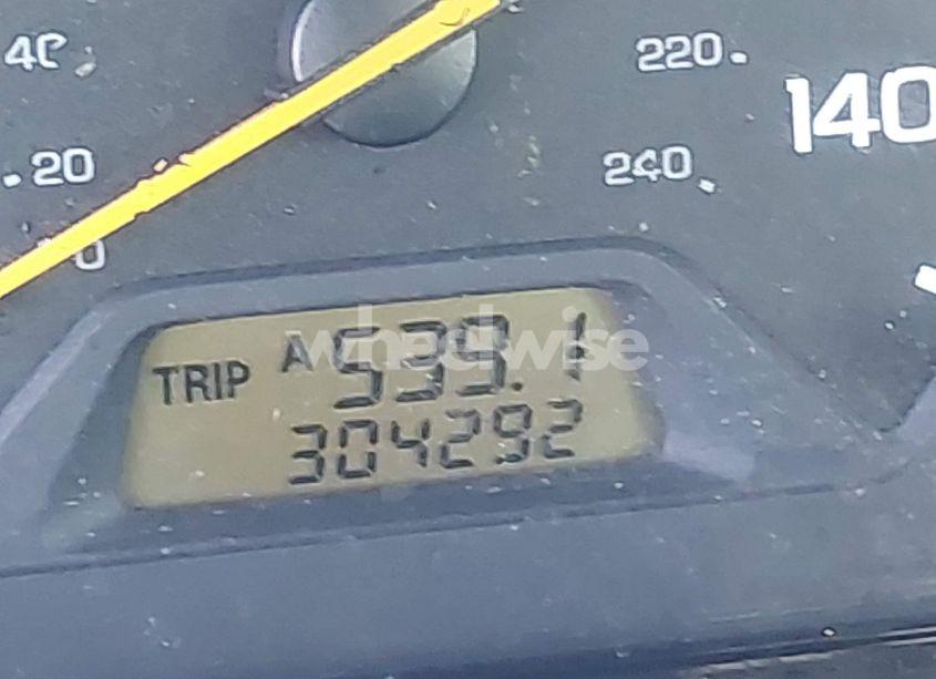 Photo 15 of 2002 Honda Accord EX (VIN 1HGCG16542A025841)