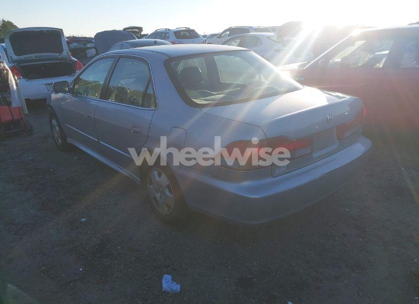 Photo 3 of 2002 Honda Accord 3.0 EX (VIN 1HGCG16542A039397)