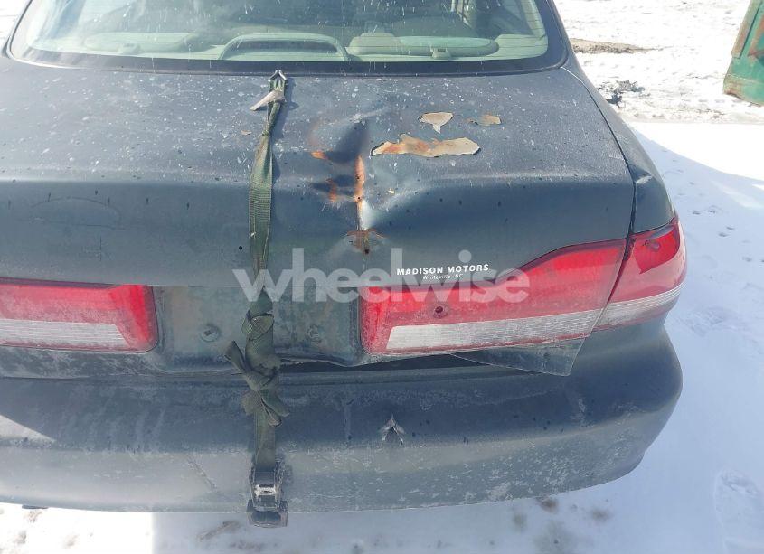Photo 12 of 2002 Honda Accord 3.0 EX (VIN 1HGCG16542A072786)