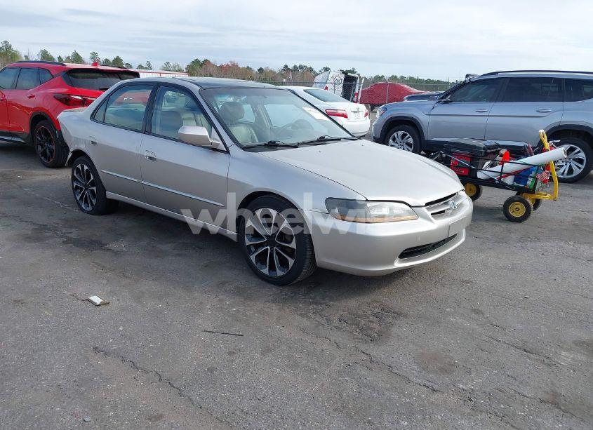 1999 Honda Accord EX V6 (VIN 1HGCG1654XA011252) main photo