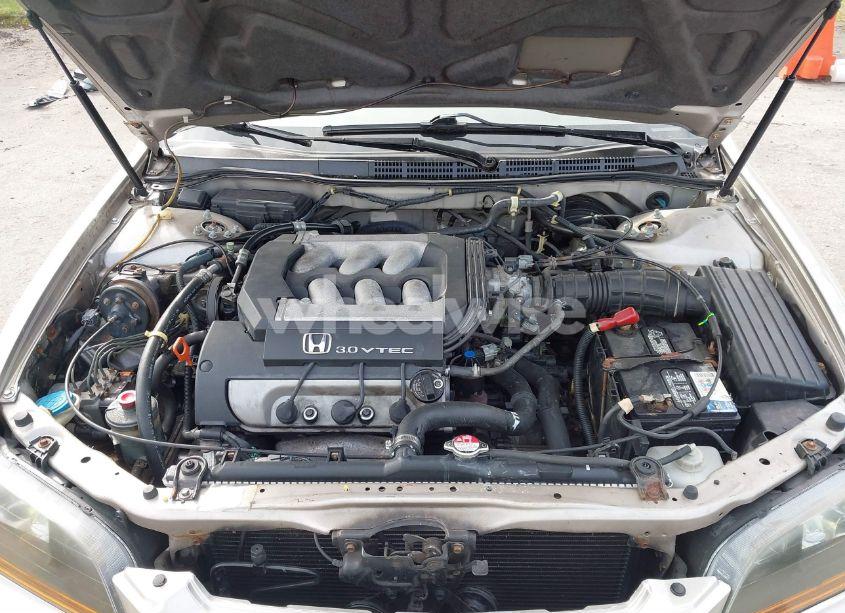 Photo 10 of 1999 Honda Accord EX V6 (VIN 1HGCG1654XA011252)