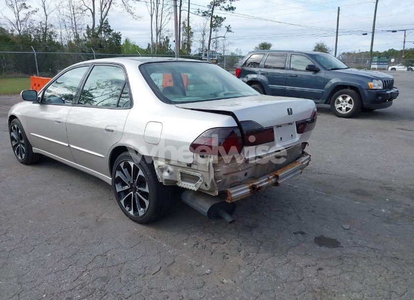 Photo 3 of 1999 Honda Accord EX V6 (VIN 1HGCG1654XA011252)