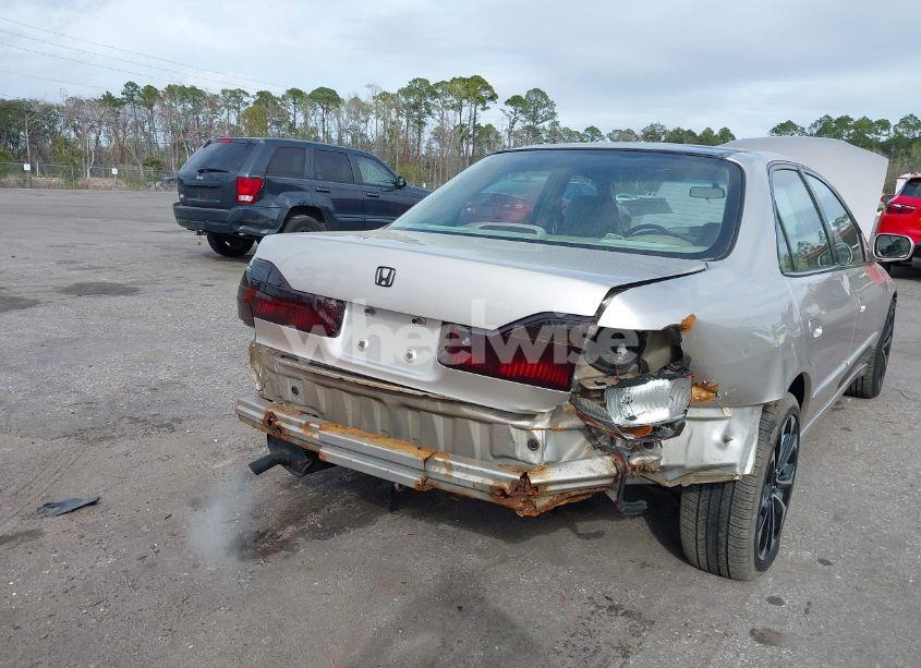 Photo 6 of 1999 Honda Accord EX V6 (VIN 1HGCG1654XA011252)