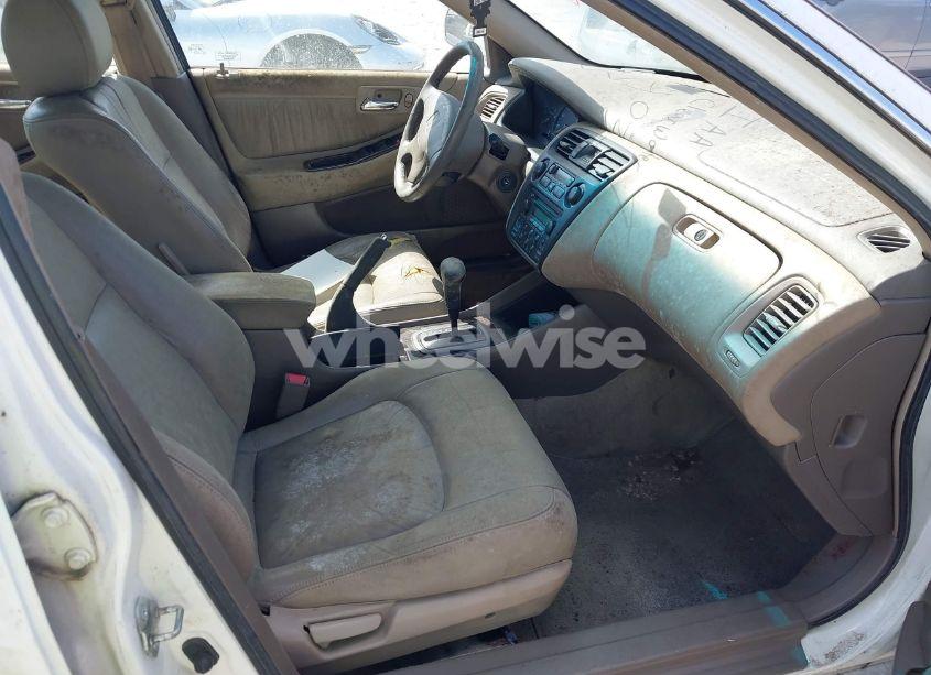 Photo 5 of 2000 Honda Accord 3.0 EX (VIN 1HGCG1654YA035441)