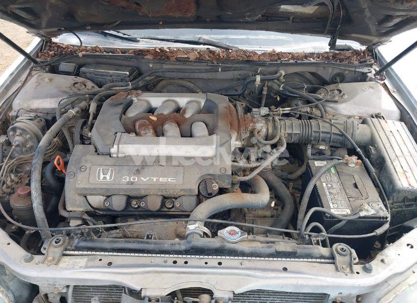 Photo 6 of 2000 Honda Accord 3.0 EX (VIN 1HGCG1654YA065958)