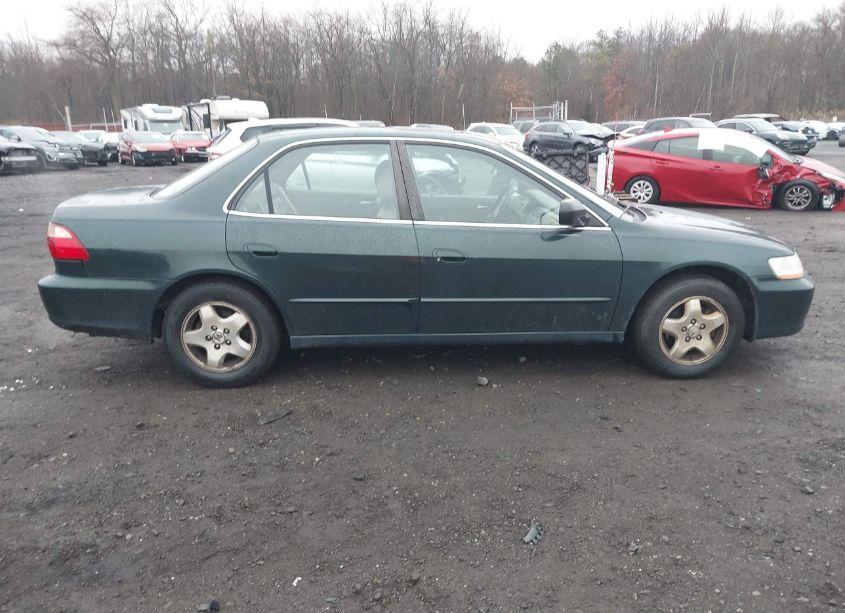 Photo 13 of 2000 Honda Accord 3.0 EX (VIN 1HGCG1654YA068696)