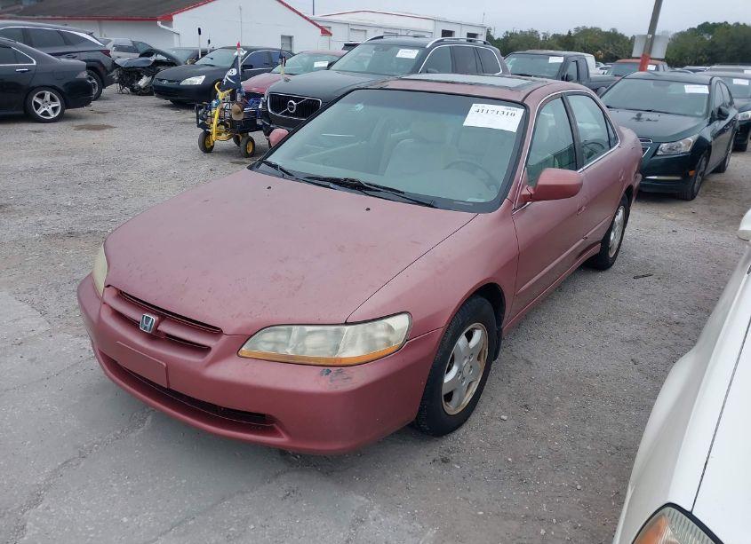 Photo 2 of 2000 Honda Accord 3.0 EX (VIN 1HGCG1654YA085997)