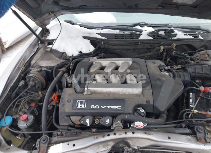 Photo 10 of 2000 Honda Accord 3.0 EX (VIN 1HGCG1654YA099043)