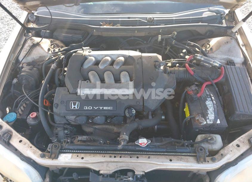 Photo 10 of 2001 Honda Accord 3.0 EX (VIN 1HGCG16551A035647)