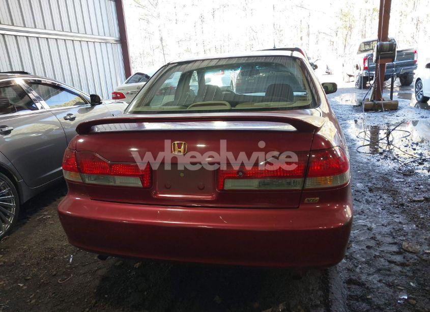 Photo 16 of 2001 Honda Accord 3.0 EX (VIN 1HGCG16551A063996)
