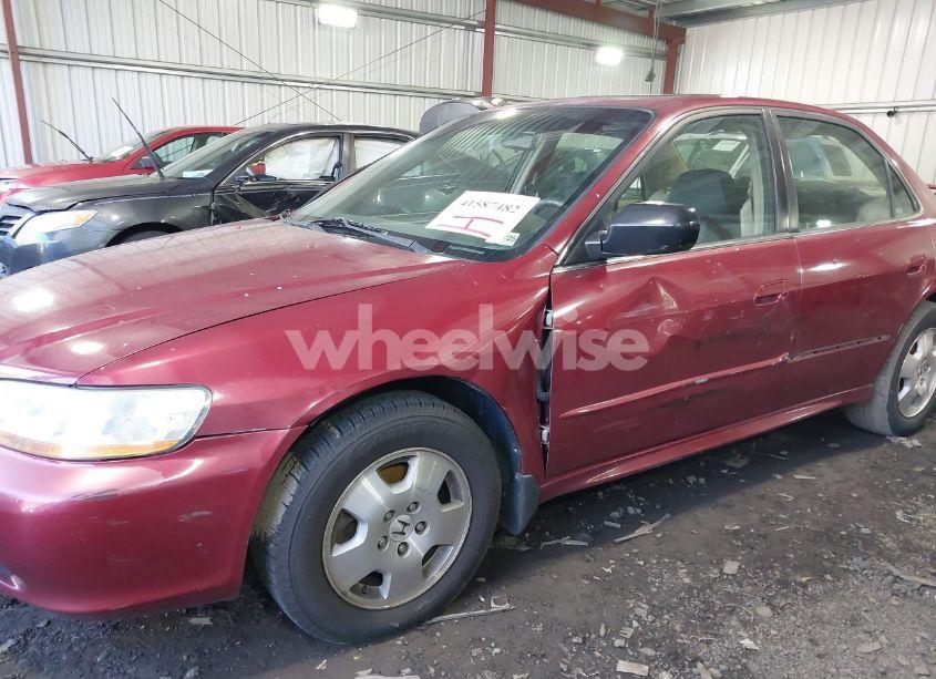 Photo 6 of 2001 Honda Accord 3.0 EX (VIN 1HGCG16551A063996)
