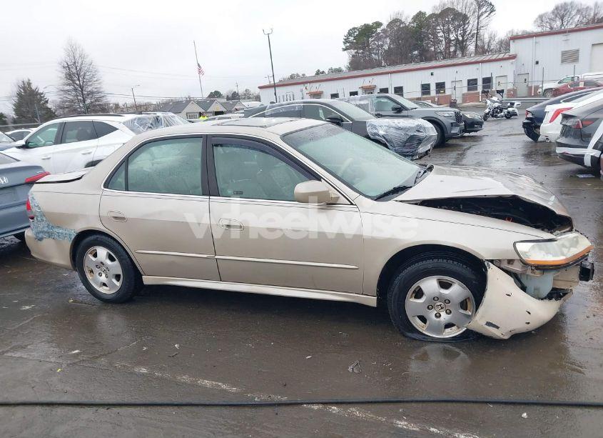 Photo 12 of 2001 Honda Accord 3.0 EX (VIN 1HGCG16551A083178)