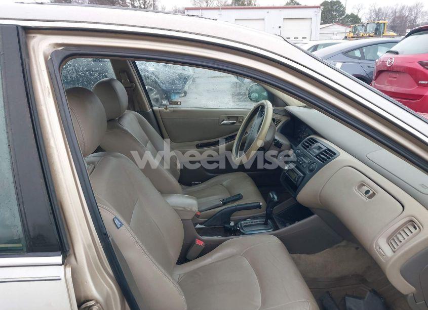 Photo 5 of 2001 Honda Accord 3.0 EX (VIN 1HGCG16551A083178)