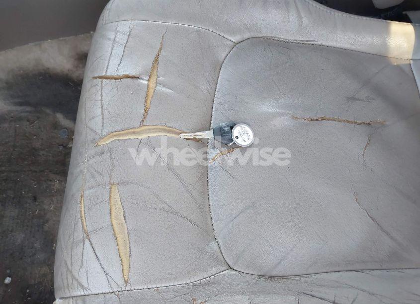 Photo 11 of 2002 Honda Accord 3.0 EX (VIN 1HGCG16552A024214)