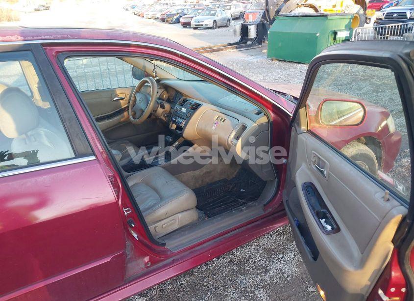 Photo 5 of 2002 Honda Accord 3.0 EX (VIN 1HGCG16552A024214)