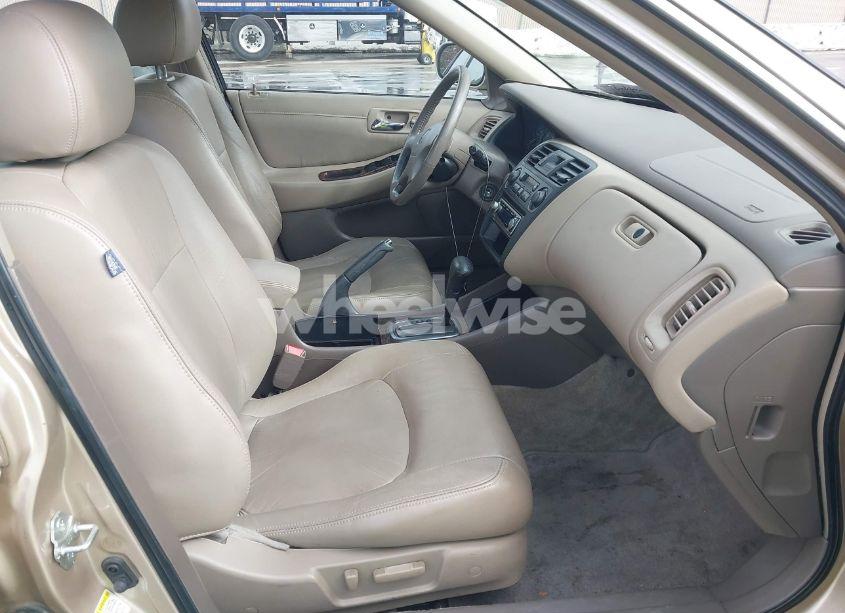 Photo 5 of 2002 Honda Accord 3.0 EX (VIN 1HGCG16552A060081)