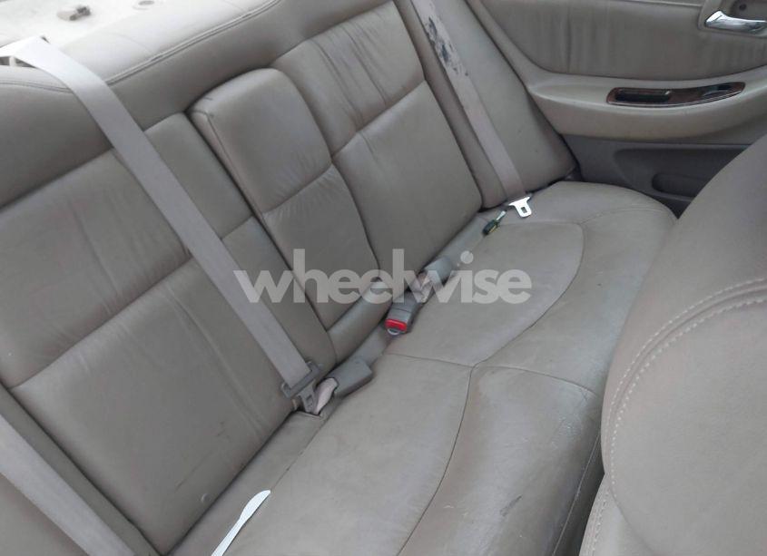 Photo 8 of 2002 Honda Accord 3.0 EX (VIN 1HGCG16552A068858)