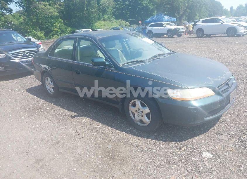 1998 Honda Accord EX V6 (VIN 1HGCG1655WA034098) main photo