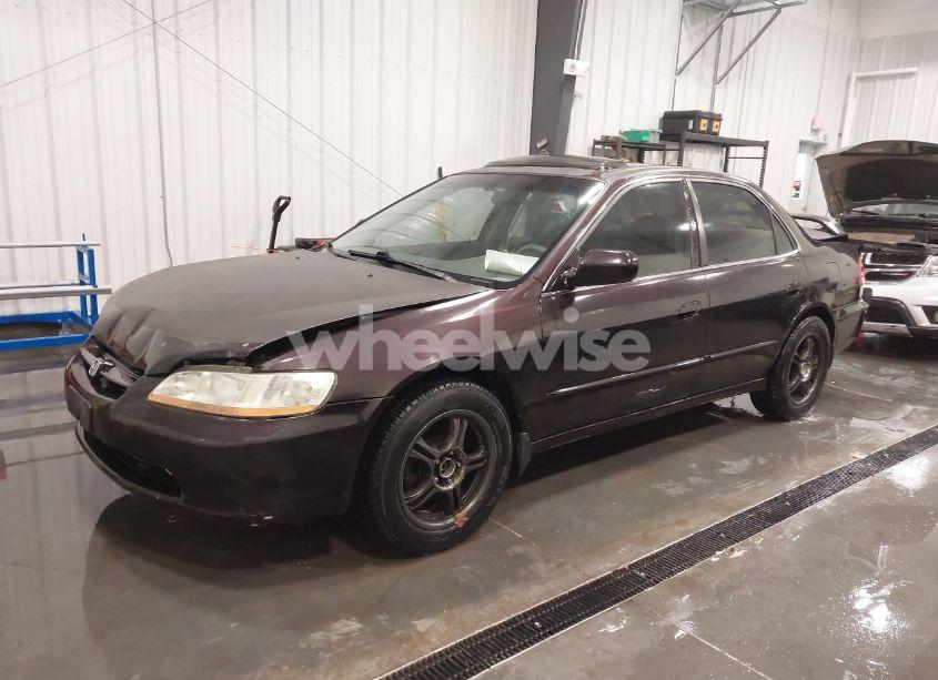 Photo 2 of 1999 Honda Accord EX V6 (VIN 1HGCG1655XA012104)