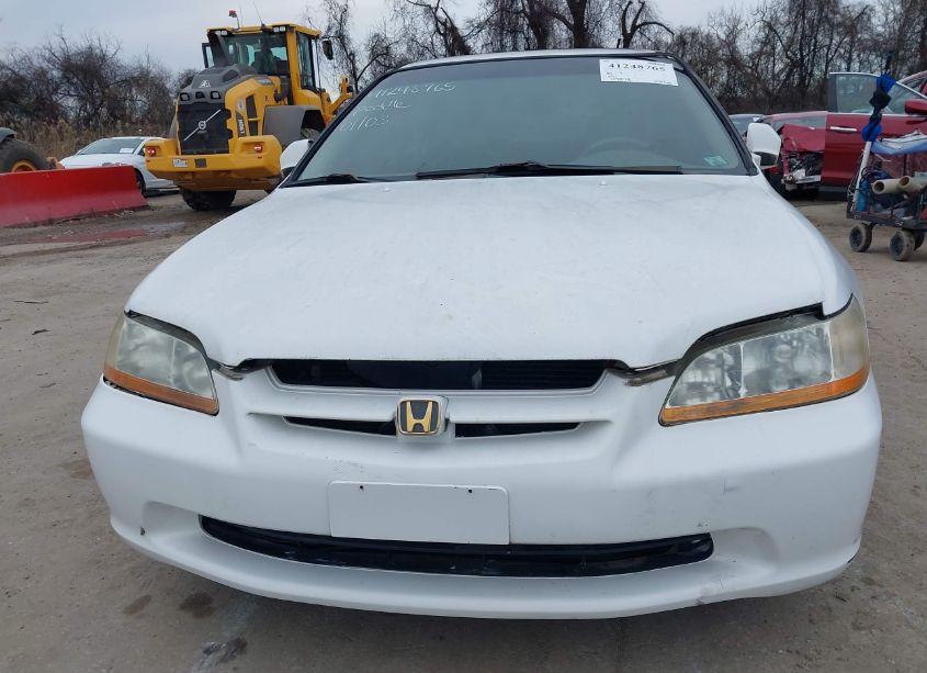 Photo 6 of 1999 Honda Accord EX V6 (VIN 1HGCG1655XA020087)
