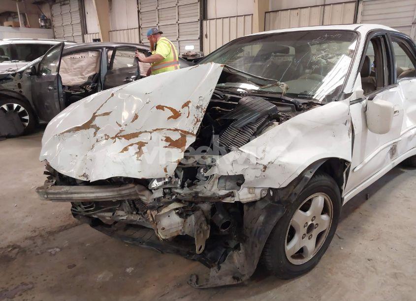 Photo 6 of 1999 Honda Accord EX V6 (VIN 1HGCG1655XA060766)